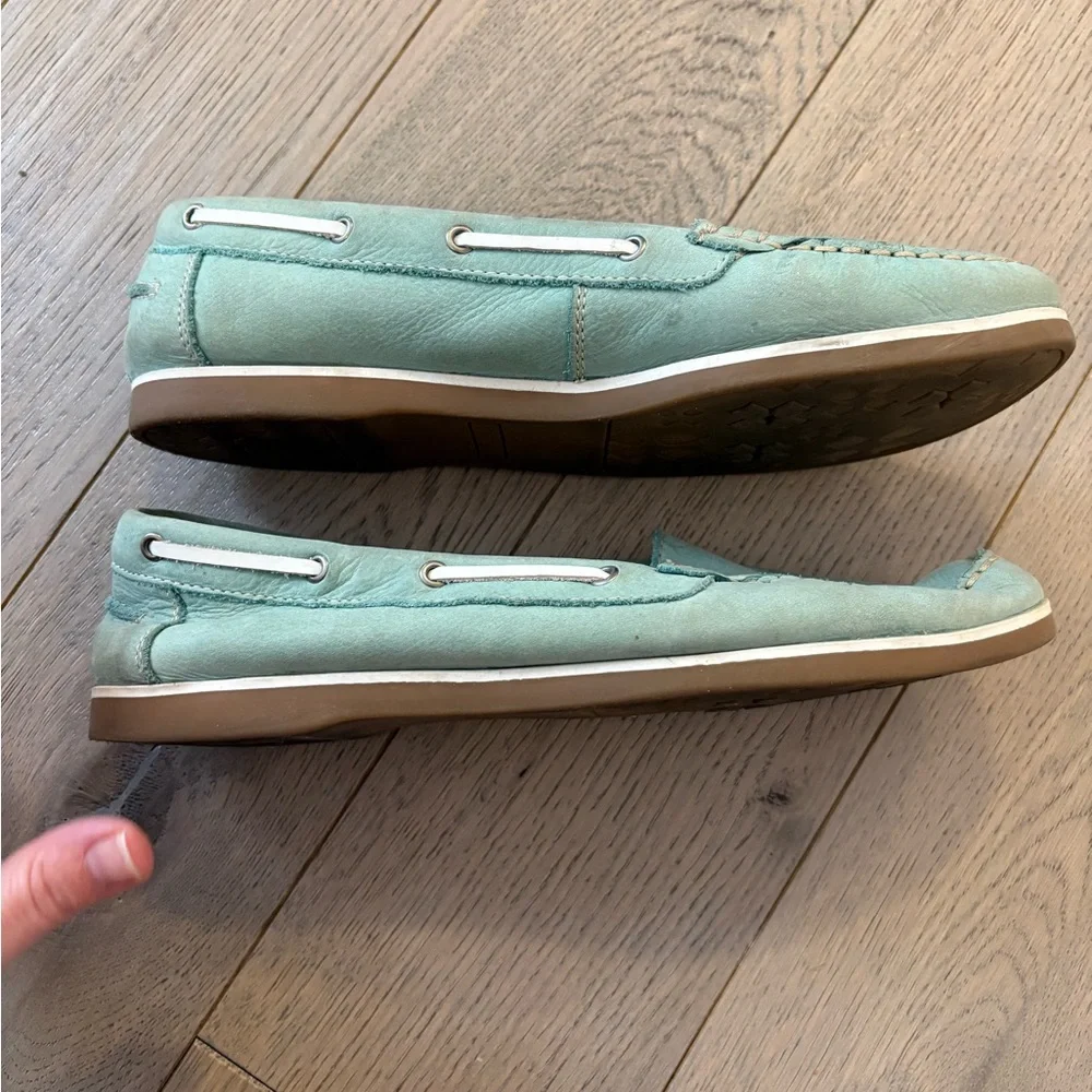 Naturalizer Aqua Leather Loafers - Picture 6 of 8